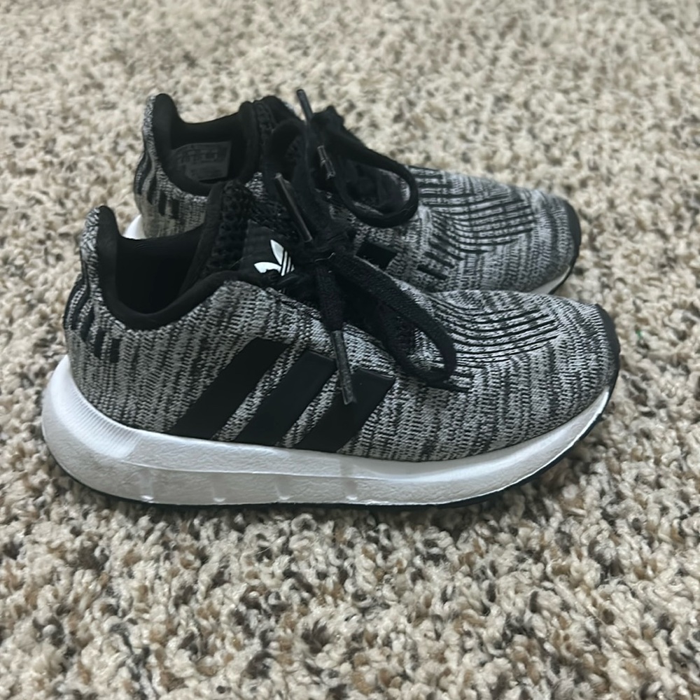 Adidas Toddler sneakers